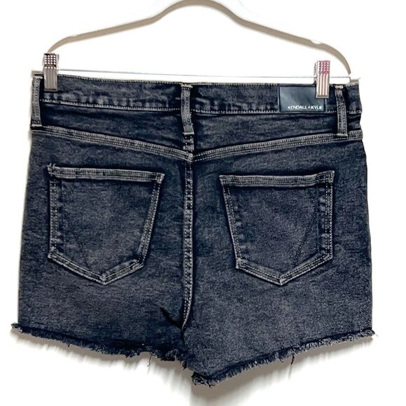 NWT Kendall + Kylie High Rise Black Drifter Denim Shorts Sz 13 31 Waist - Picture 5 of 8
